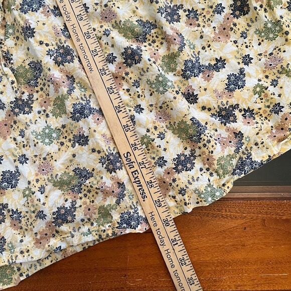 Universal Threads Medium Dress Cute Midi - Picture 10 of 15